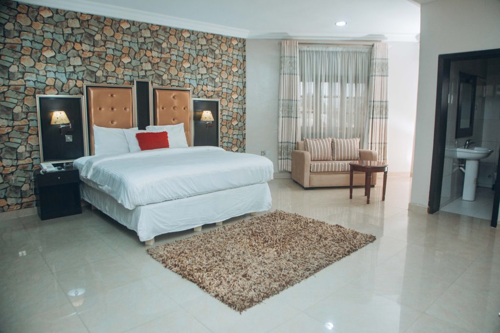 Aliz Ambasadorial 3007 2 1024x683